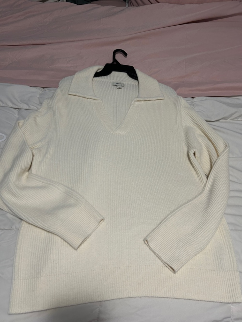 RW&CO. Cream Ribbed V-Neck Collared Sweater